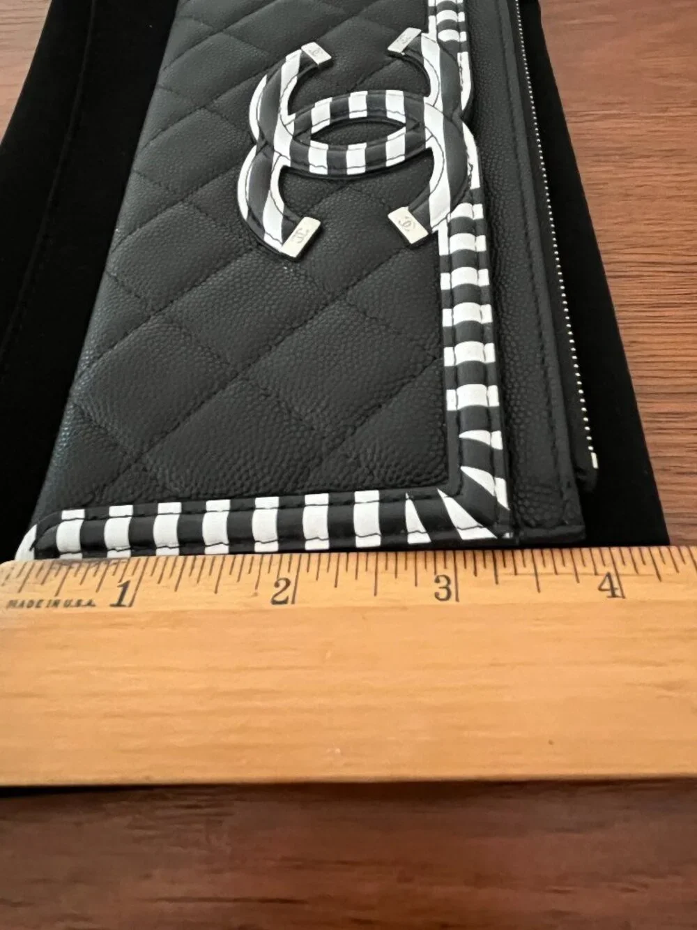 CHANEL caviar quilted